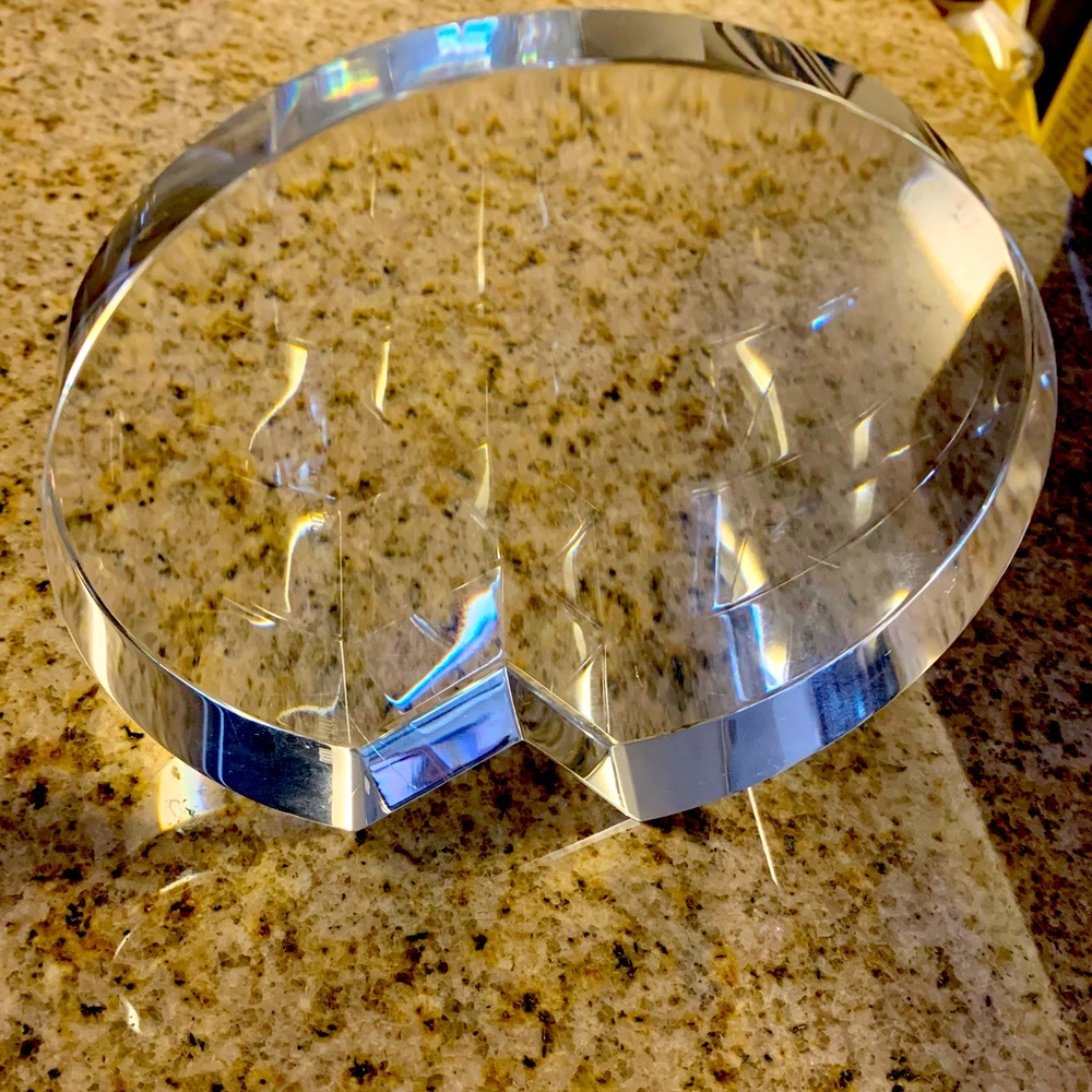 Japanese Hoya Crystal Circular Slab of clear gorgeous crystal!